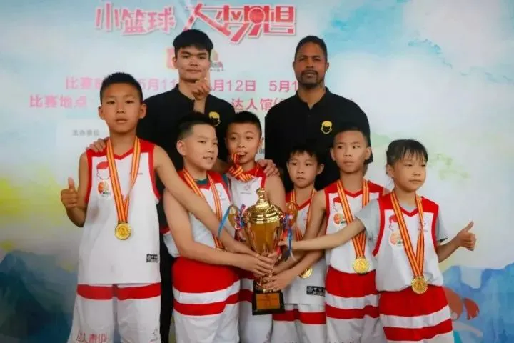 篮球基本功训练计划视频讲解_1
